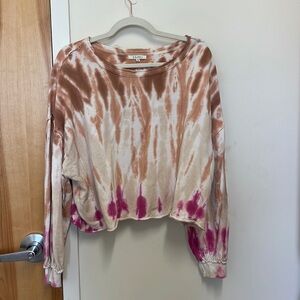 Very lightly worn crew neck sweatshirt